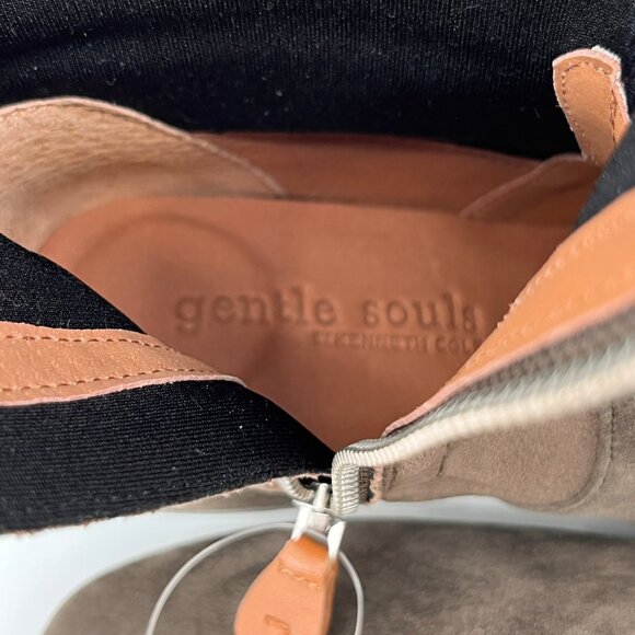 Gentle Souls by Kenneth Cole Emily Boot Size 7.5M Brown Shitake Suede Leather - Picture 9 of 16